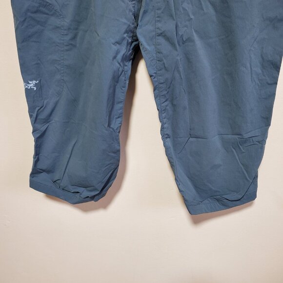 ARC'TERYX Parapet Hiking Capris Pants TerraTex Nylon Gorpcore Blue Women 8 x 19" - Picture 6 of 16